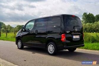 Nissan Evalia Car Wallpaper In Black Color