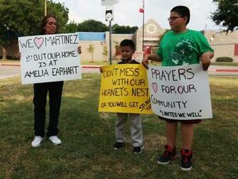 Parents At Closing Elementary School Question If Dallas Isd