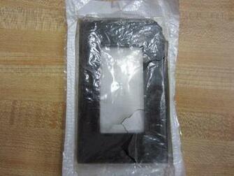 Leviton R40 R4080401 Decora Wall Plate Amazon