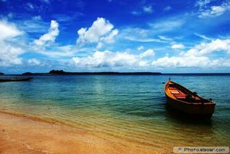 Boat On The Beach Full HD Wallpaper