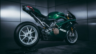 Ducati Panigale V4 Wallpaper