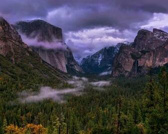 Yosemite National Park Usa B Ume Berge Wolken Dunst D Mmerung