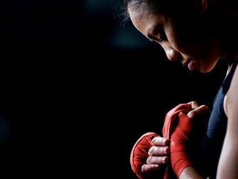 Women Sports Boxing Fitness Gloves Wallpaper High