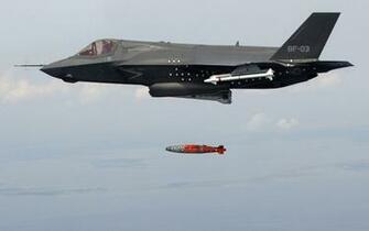 Military Fighter Jet Airplane Plane Lightning Bomber Joint