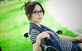 Cute Girls Photos