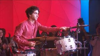 Alex Wolff And Dc Young Fly Play Beat Down Trl Top Video
