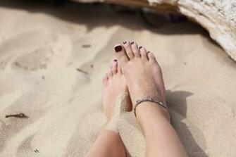 Bare Feet Girl Wallpaper Gallery