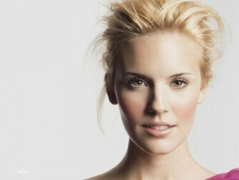 Maggie Grace Wallpaper