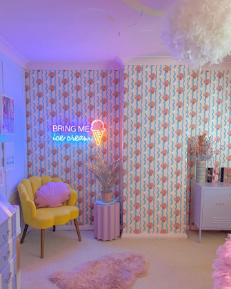 Pink Aesthetic Wallpaper