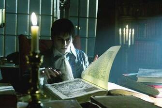 Depp Dark Shadows Image High Resolution Wallpaper