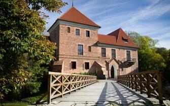 Wallpaper Kutno Poland Castle Brick Desktop