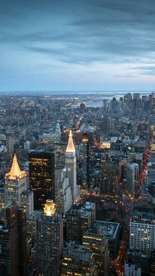 Manhattan Wallpaper For iPhone Plus