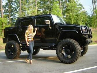 Big Black H2 And Blonde Wallpaper