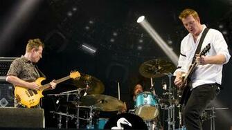 Them Crooked Vultures Backdrop Wallpaper