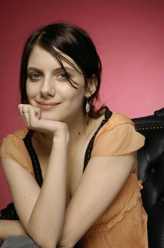 Melanie Laurent Wallpaper Actress