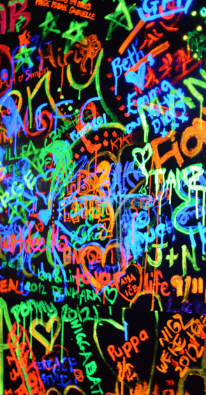 Graffiti Wallpaper iPhone Crazy Trippy