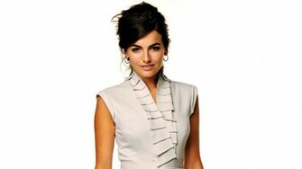 Camilla Belle Pictures Image