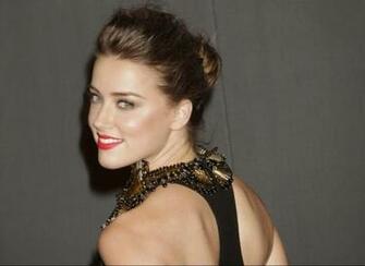 Celebrities HD Wallpaper Amber Heard
