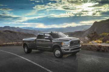 Ram Heavy Duty Limited Crew Cab Dually Wallpaper