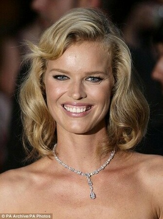 Image Digital Rare Eva Herzigova Wallpaper Gallery