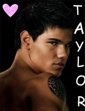 Taylor Lautner Shirtless New Moon Wallpaper