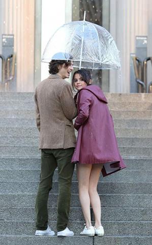 A Rainy Day In New York By Woody Allen My Robyn Sassen