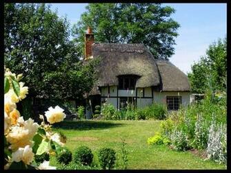 English Garden Wallpaper