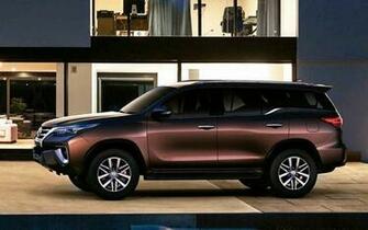 New Toyota Fortuner Side HD Wallpaper