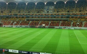Football Stadium Crowd Background Wallpaper