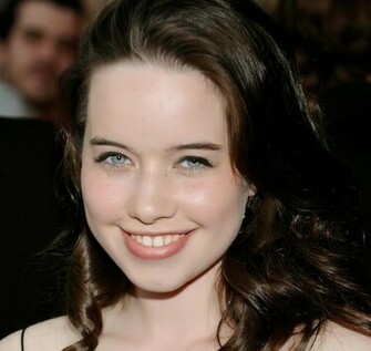 Stars Wallpaper Anna Popplewell