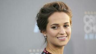 Beautiful HD Alicia Vikander Wallpaper