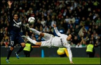 Cr7 Bicycle Kick Christiano Ronaldo Pics Therock660