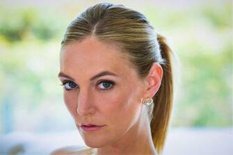 Mona Wales HD Wallpaper Background Image