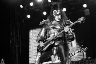 Kiss Heavy Metal Rock Bands Concert Guitar E Wallpaper Background