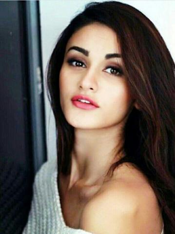 Aditi Arya HD Photos Photo Wallpaper