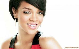 Cute Rhianna With Naughty Looks Wallpaper Freshwallpaper