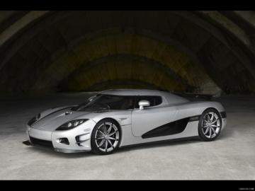 Koenigsegg Ccxr Trevita Front Left Quarter Caricos