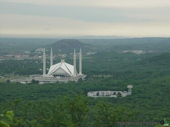 Set Faisal Masjid Islamabad Wallpaper On Your Desktop