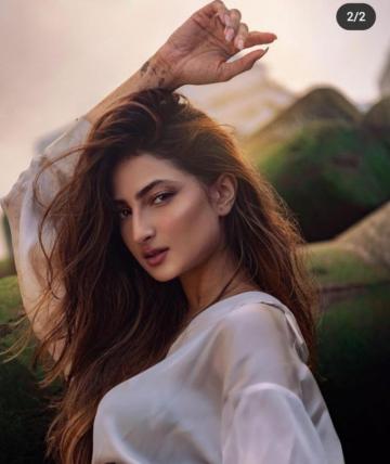 Palak Tiwari Hot Photoshoot Pics Check It Here B20masala