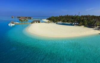 Paradise Island HD Wallpaper Nature