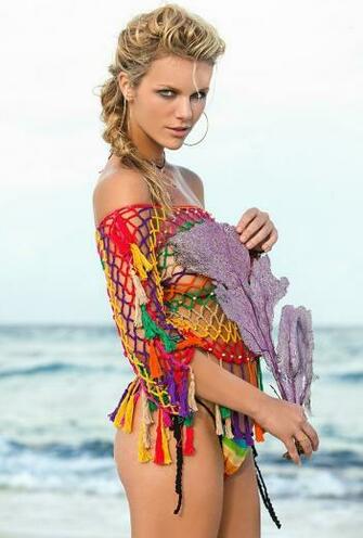 Sports Illustrated Swimsuit Photoshoot Mq Wallpaper