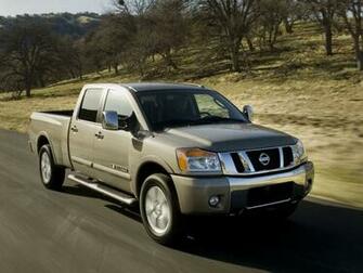 Nissan Titan King Crew Cab Xe Le Se