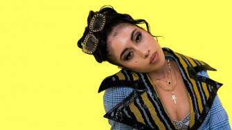 Kali Uchis Stylish HD Wallpaper For Desktop