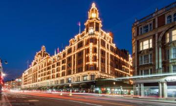 Wallpaper Harrods London England Great Britain