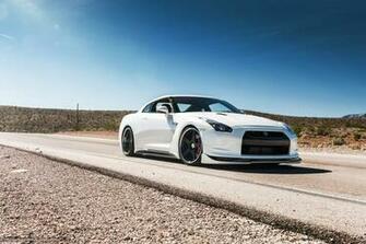 Related Pictures Adv Nissan Gtr R35 White Wallpaperup Net
