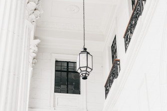 Light Minimalist Balcony Black And White Lighting Equipment Wallpaper