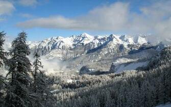 Wallpaper Box Snow Mountains In Winter HD