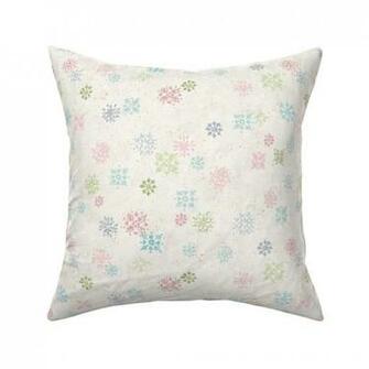 Vintage Snowflake Wallpaper On Catalan By Juliamonroe Roostery