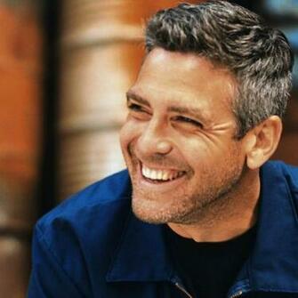 George Clooney Wallpaper Top Background