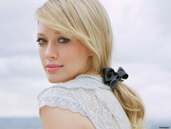 Hillary Hilary Duff Wallpaper